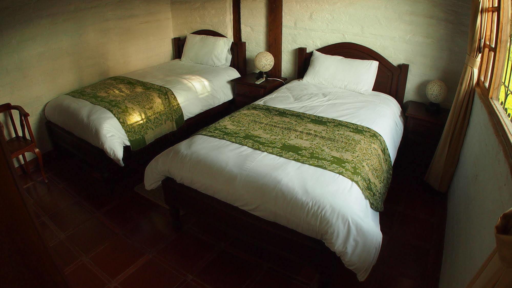 Posada Mirolindo Quito Luaran gambar
